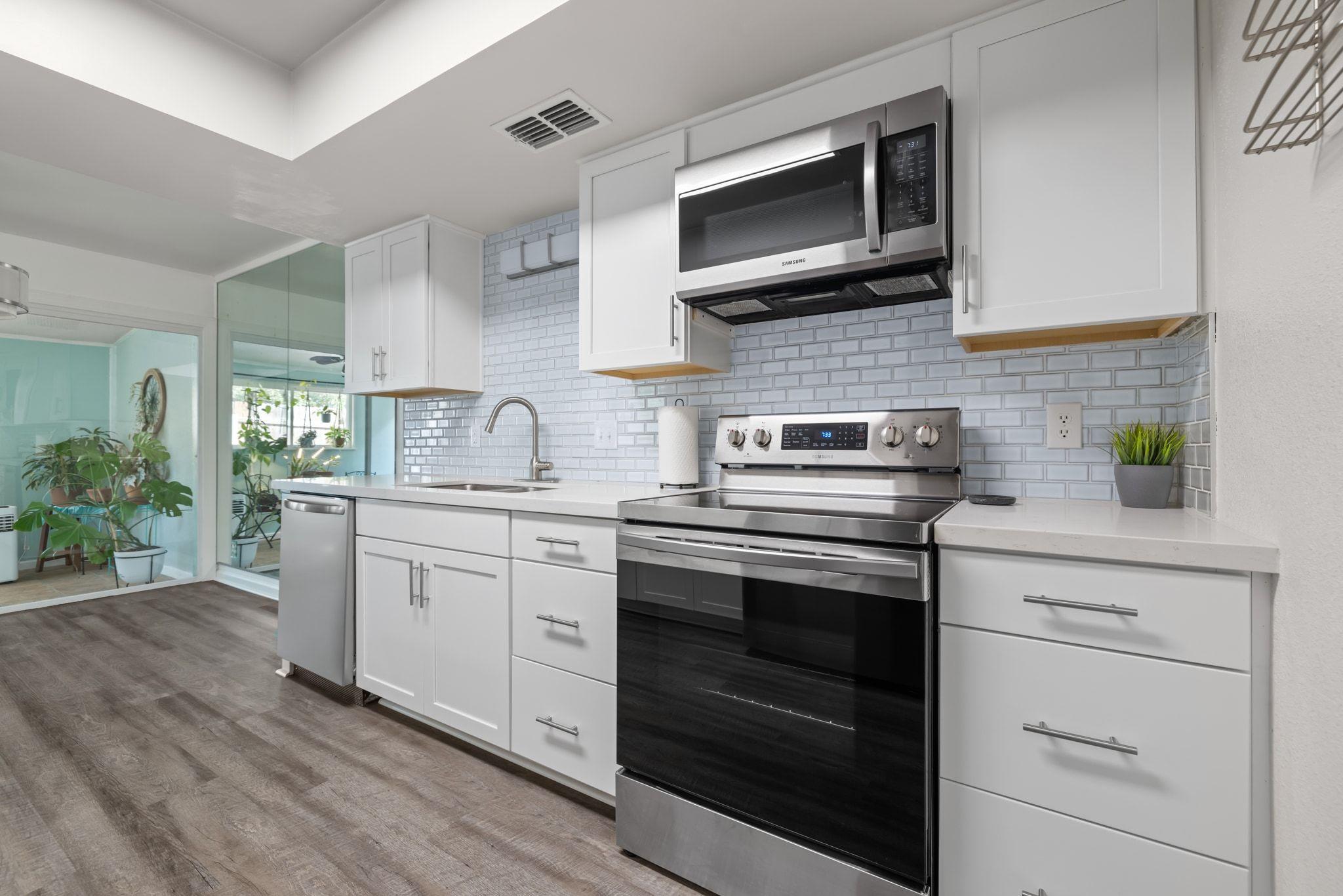 8906 Trone Cir # A, Austin, TX 78758