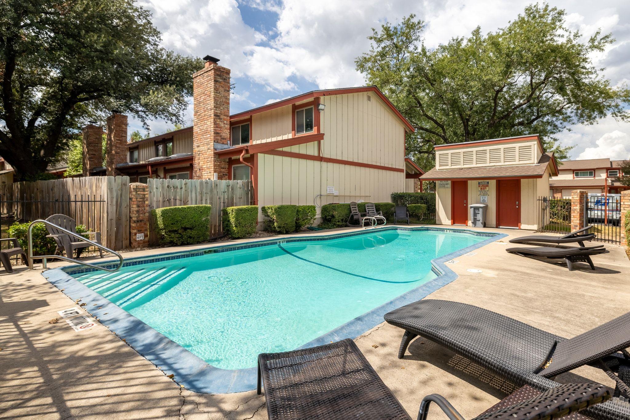 8906 Trone Cir # A, Austin, TX 78758