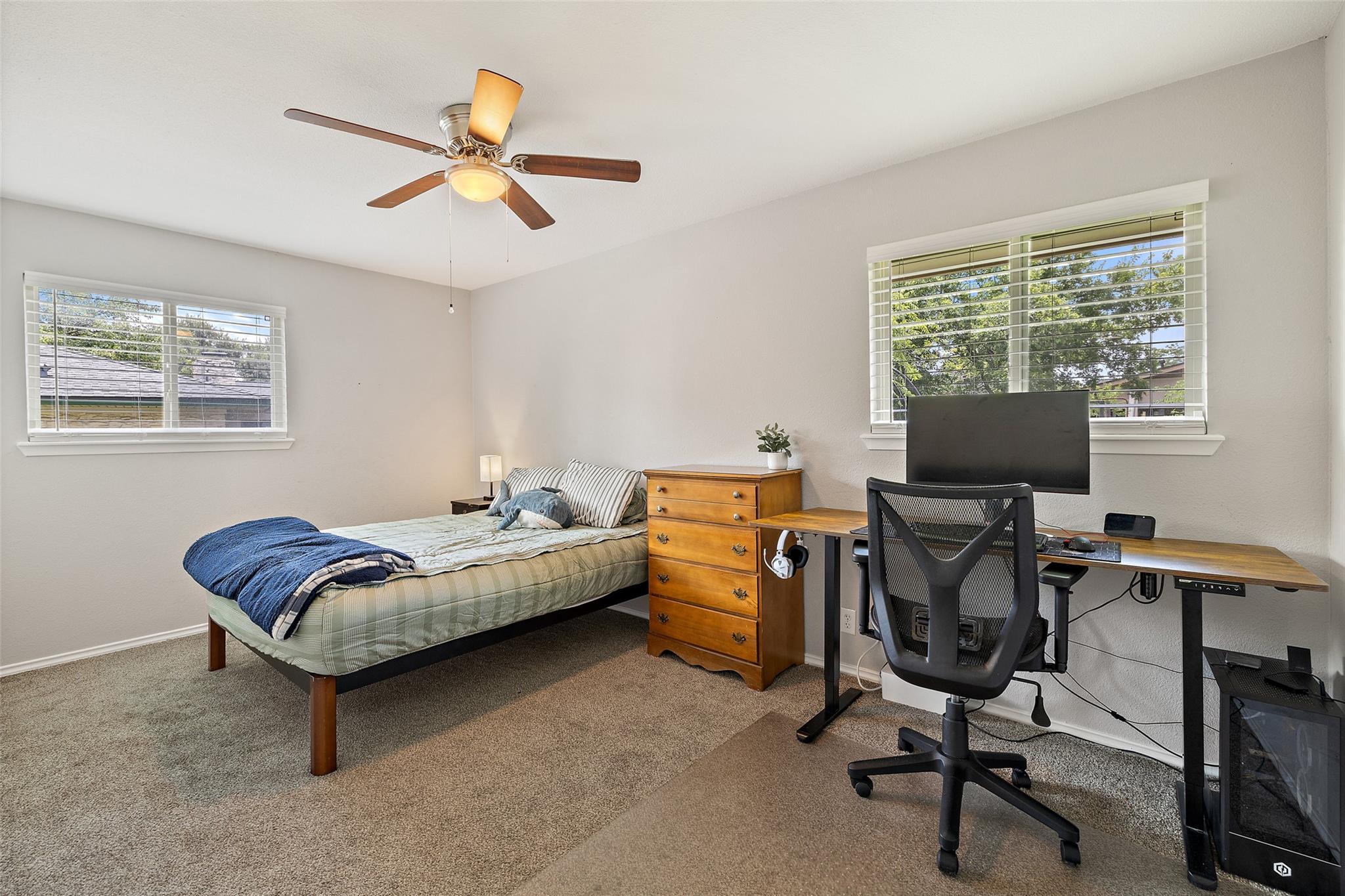 510 Heather Dr, Round Rock, TX 78664