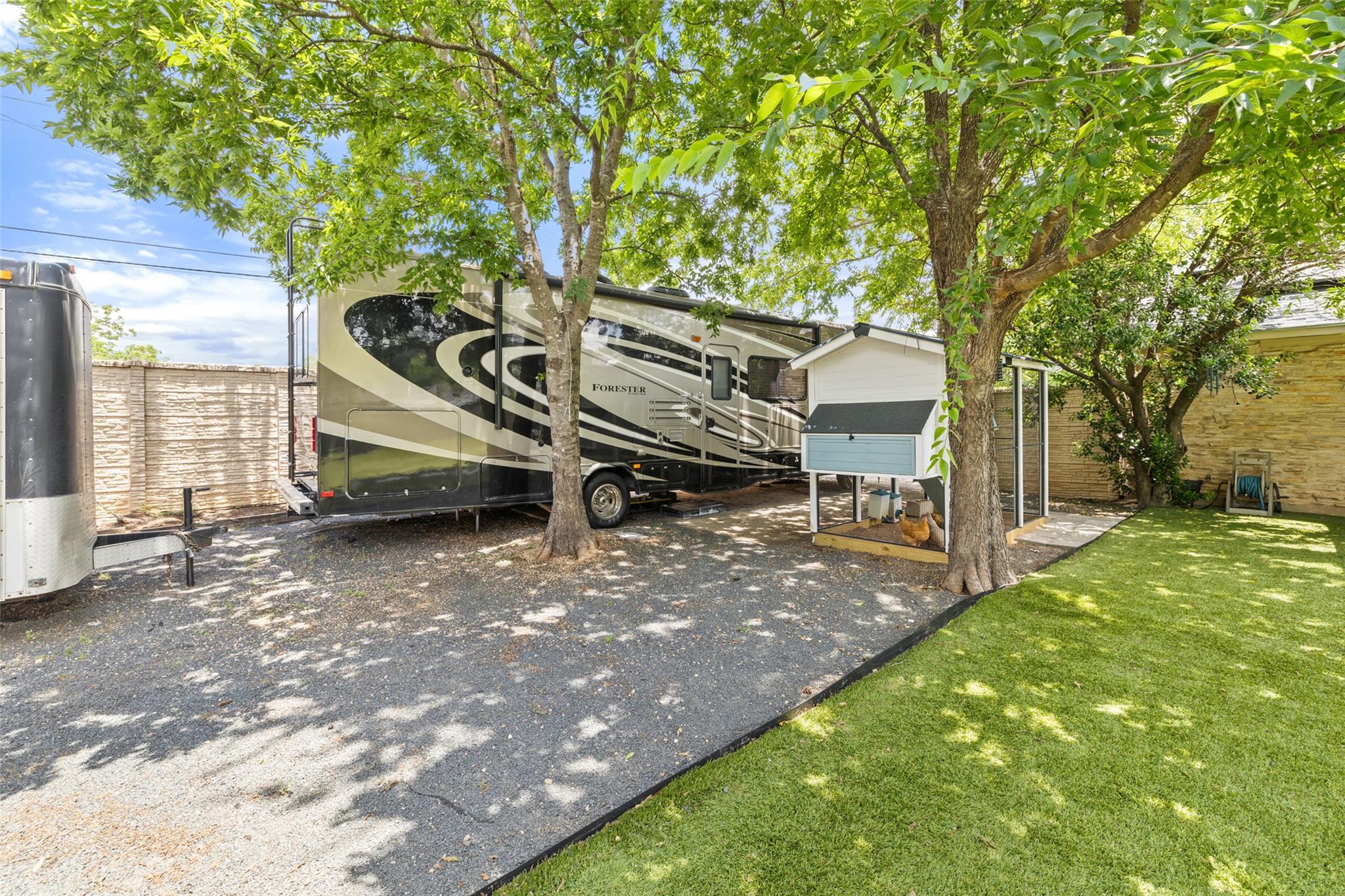 510 Heather Dr, Round Rock, TX 78664