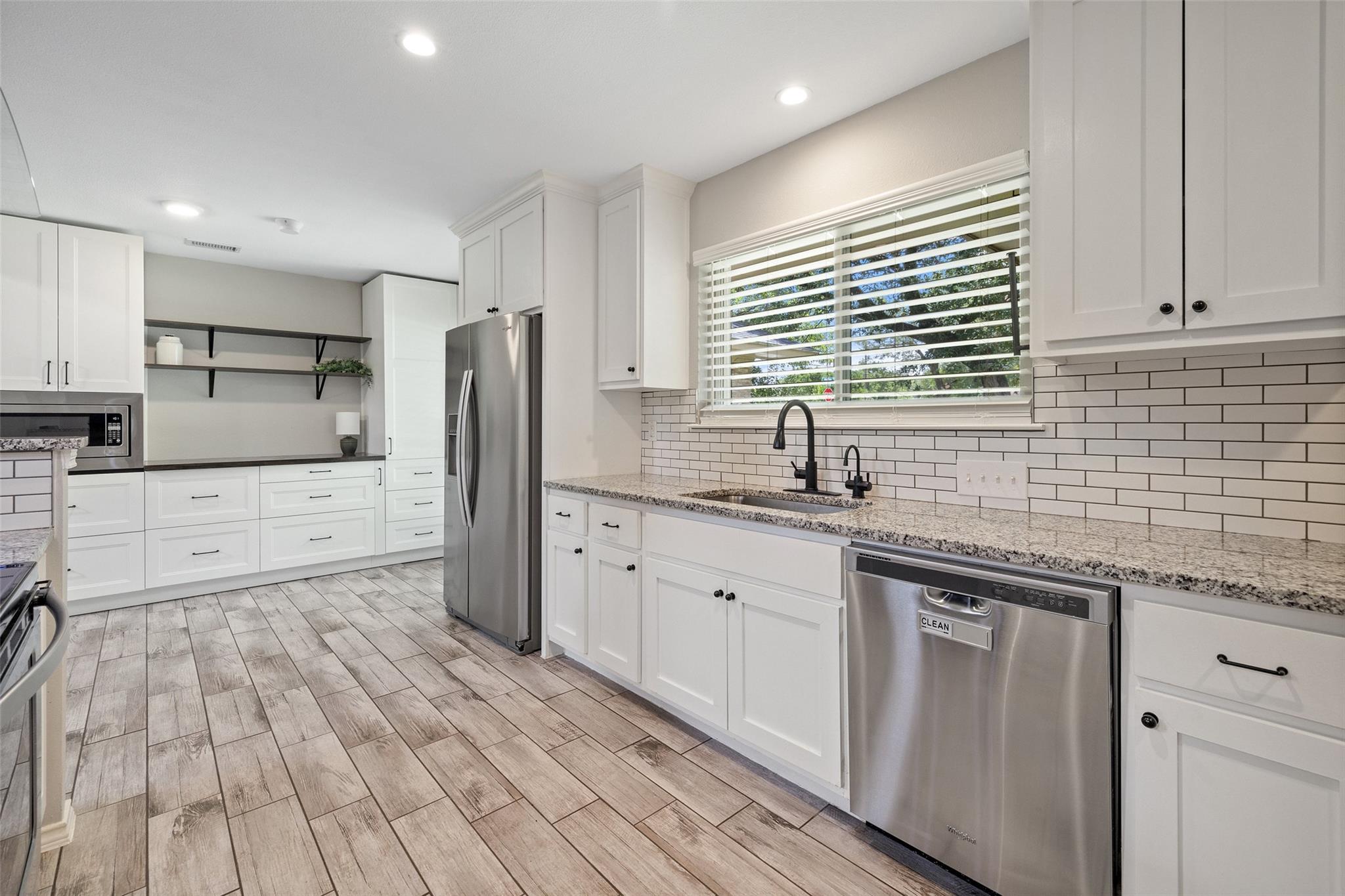 510 Heather Dr, Round Rock, TX 78664