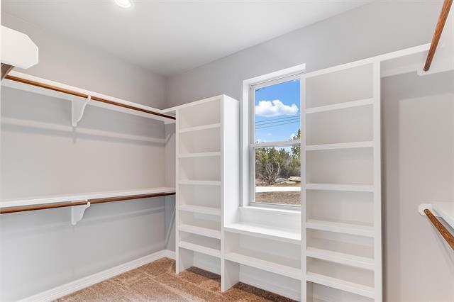 914 W Oak Ridge Dr, Marble Falls, TX 78654