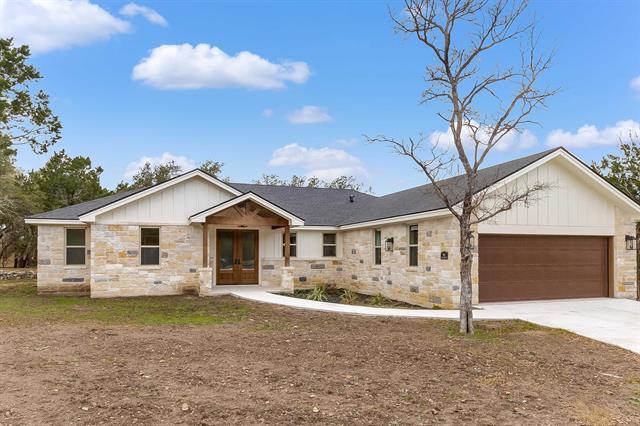 914 W Oak Ridge Dr, Marble Falls, TX 78654