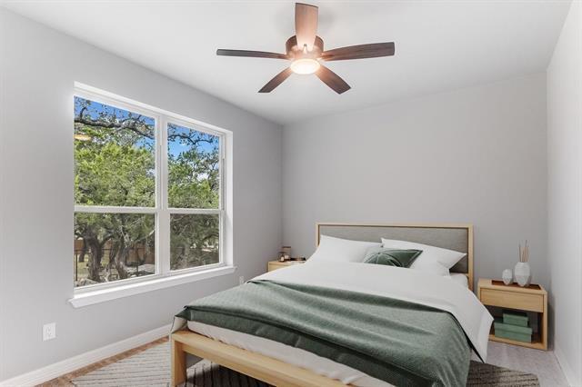 914 W Oak Ridge Dr, Marble Falls, TX 78654