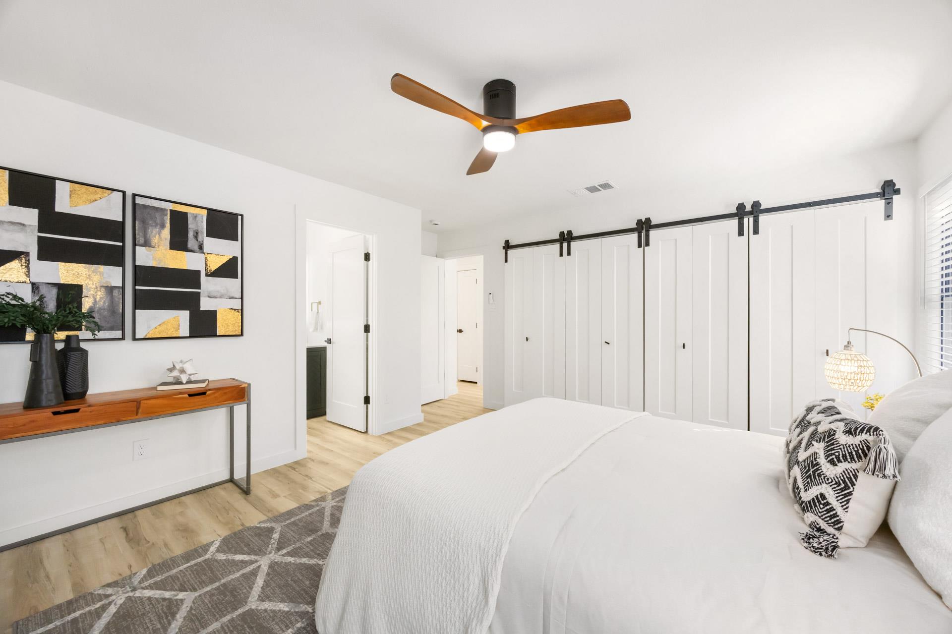 8527 Birmingham Dr, Austin, TX 78748