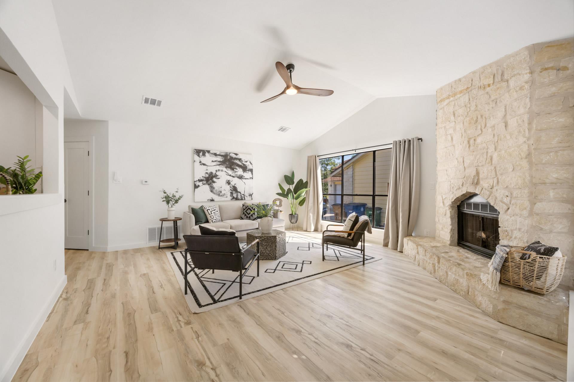 8527 Birmingham Dr, Austin, TX 78748