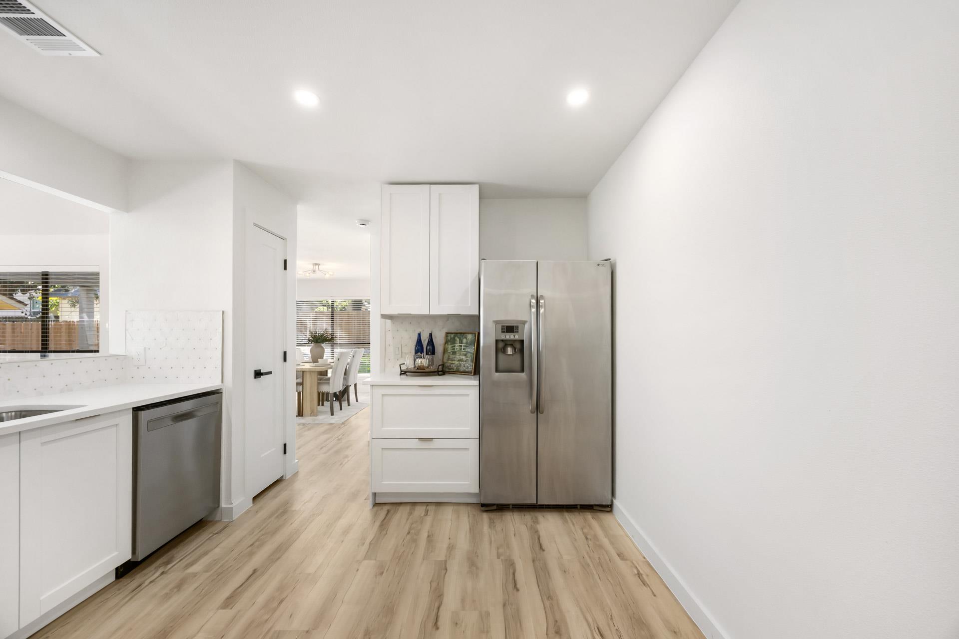 8527 Birmingham Dr, Austin, TX 78748