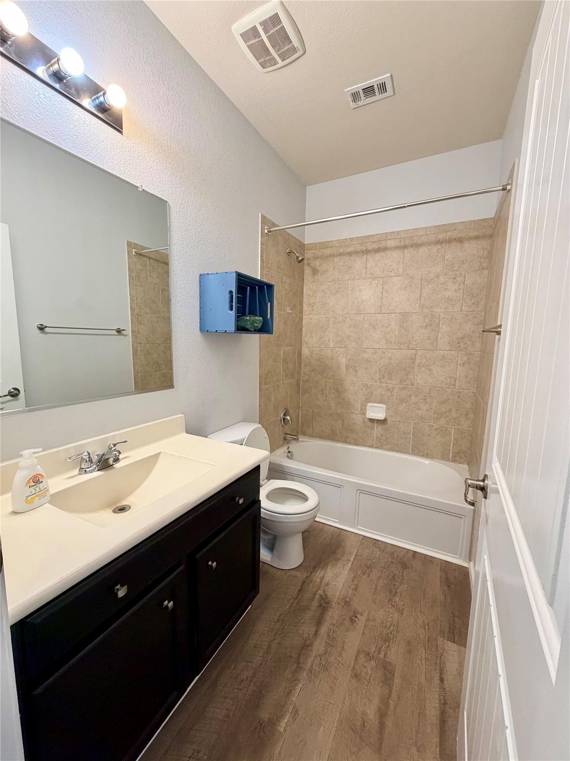 10204 Pinnacle Crest Loop, Austin, TX 78747