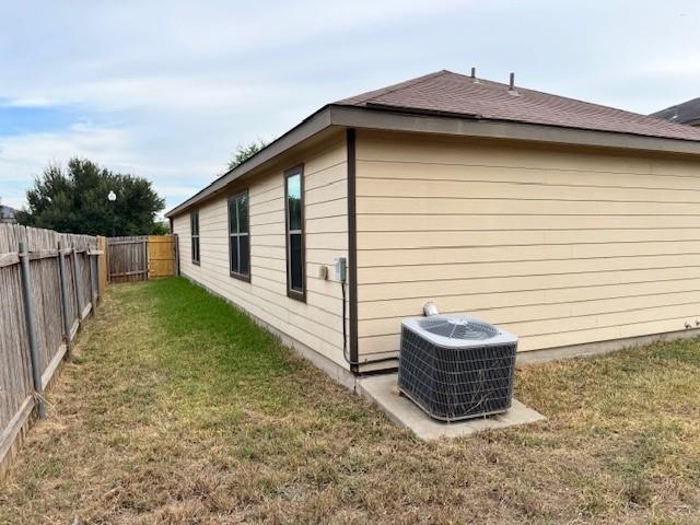 5608 Nijmegen Dr, Del Valle, TX 78617