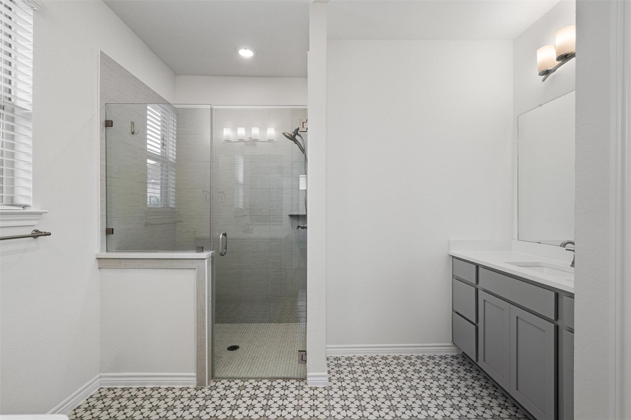 150 Roaming Rock Trl # 101, San Marcos, TX 78666