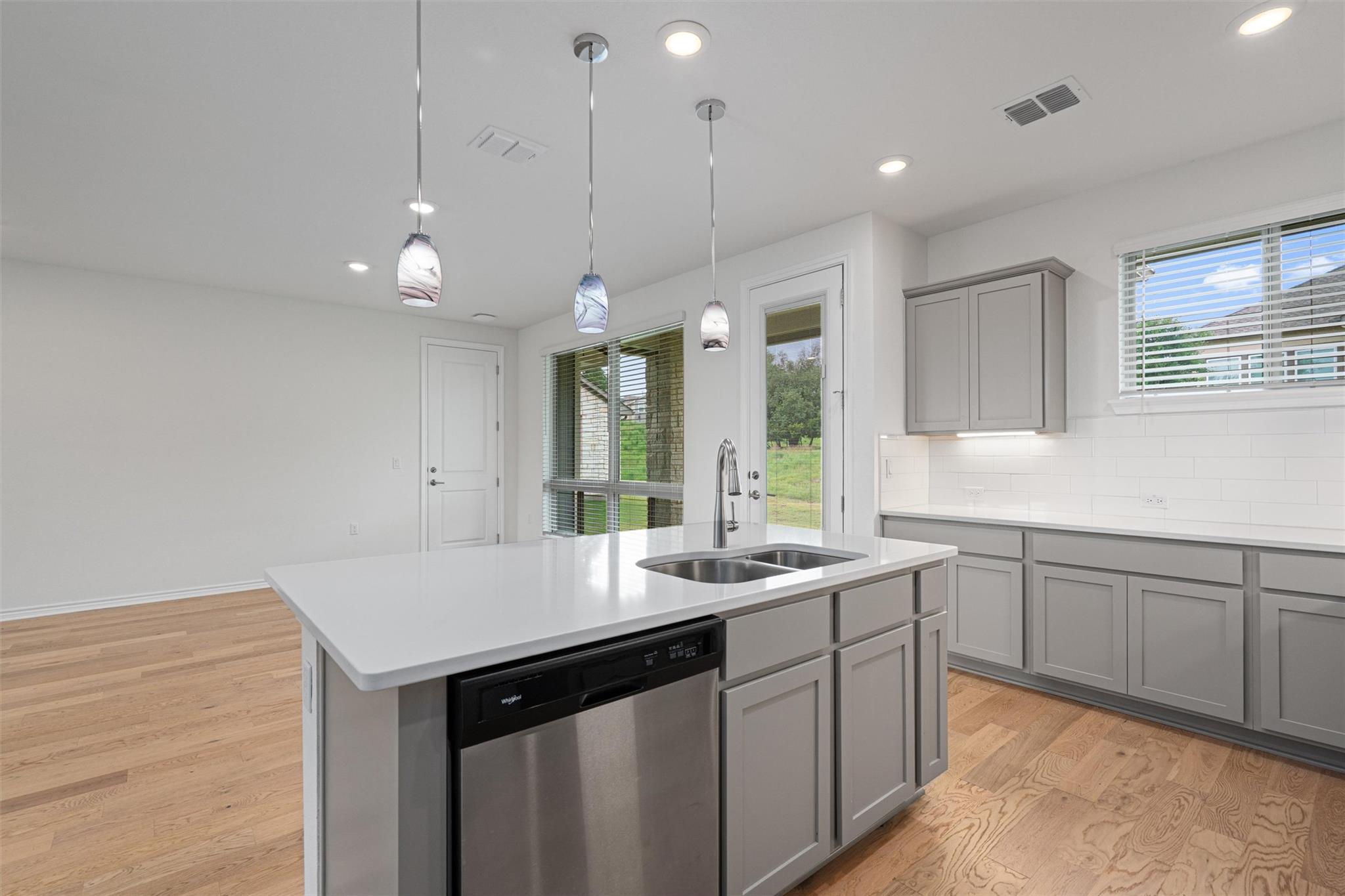 150 Roaming Rock Trl # 101, San Marcos, TX 78666