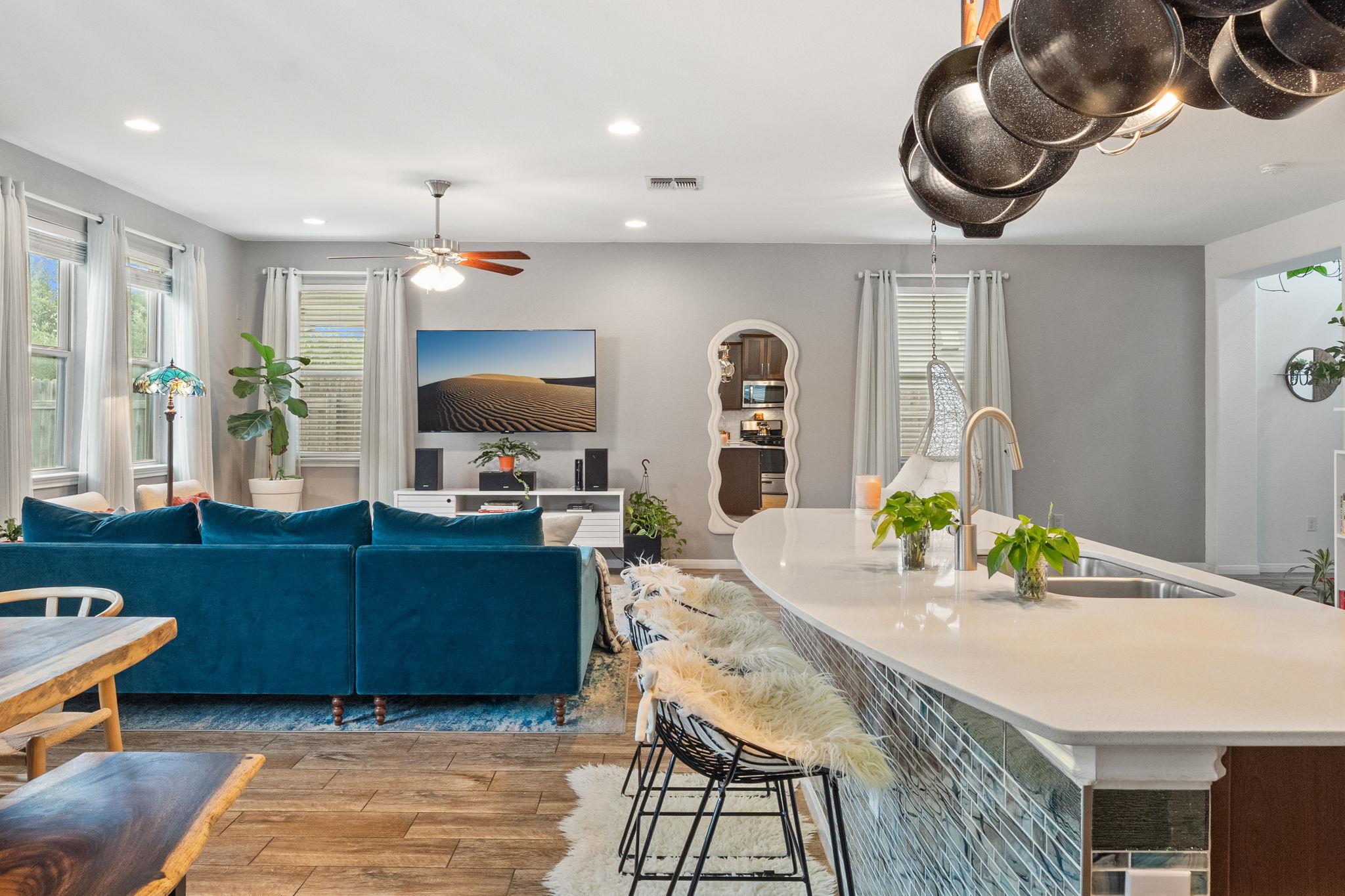 1306 Falconer Way, Austin, TX 78748