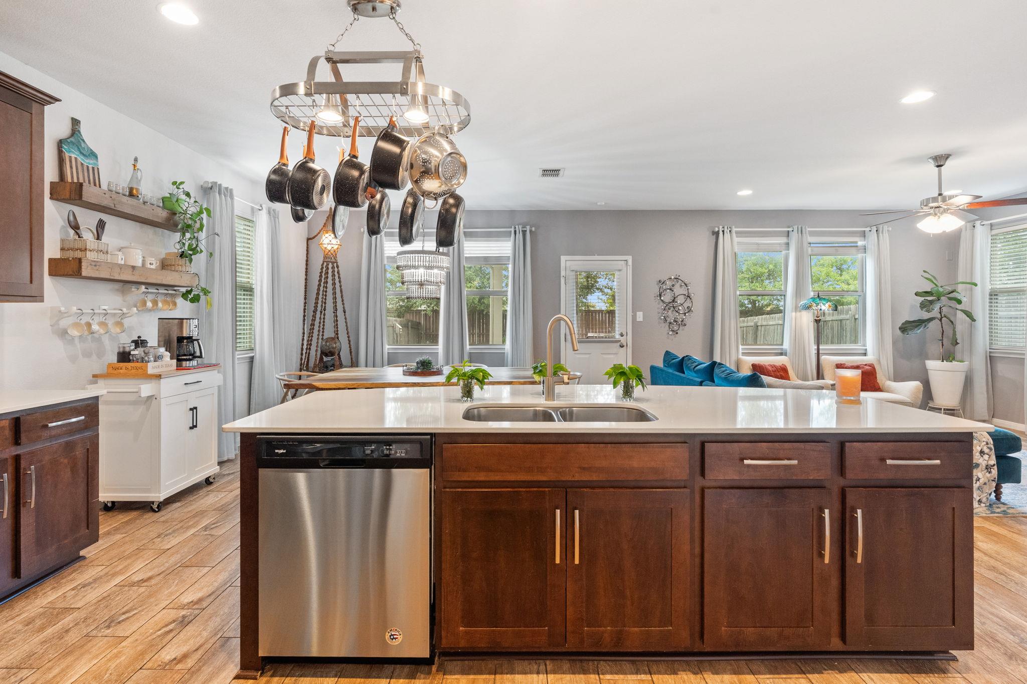 1306 Falconer Way, Austin, TX 78748