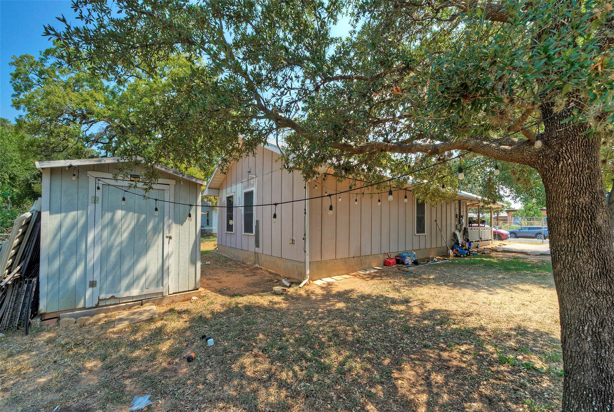 604 Vargas Rd, Austin, TX 78741