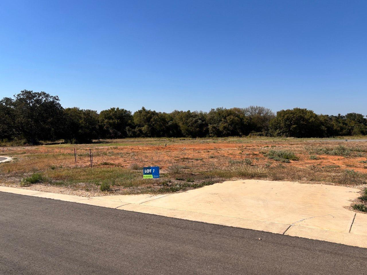 208 Acadia Bnd, Elgin, TX 78621