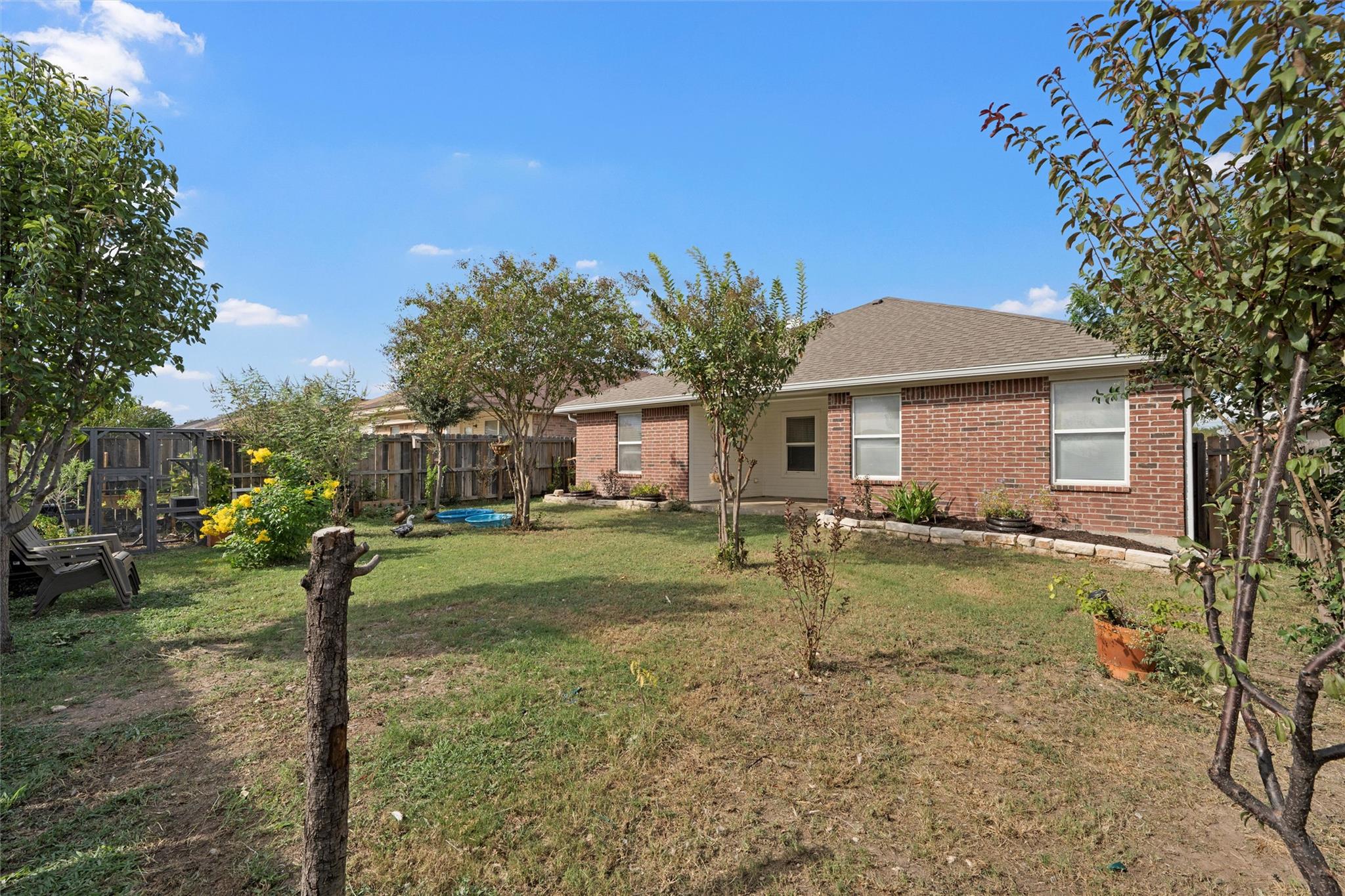 109 Quartz Dr, Jarrell, TX 76537