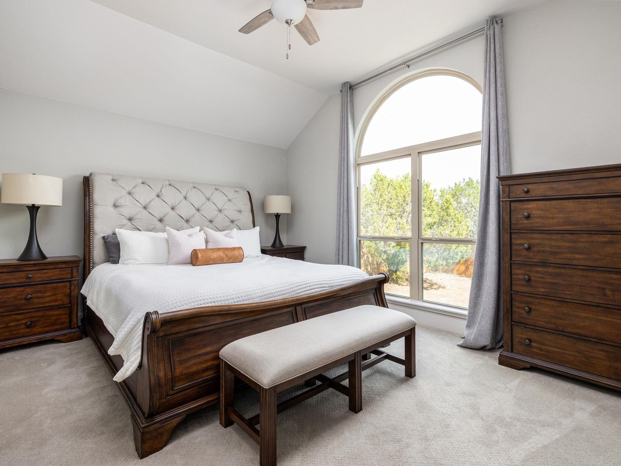 4001 Crockett Ave, Lago Vista, TX 78645