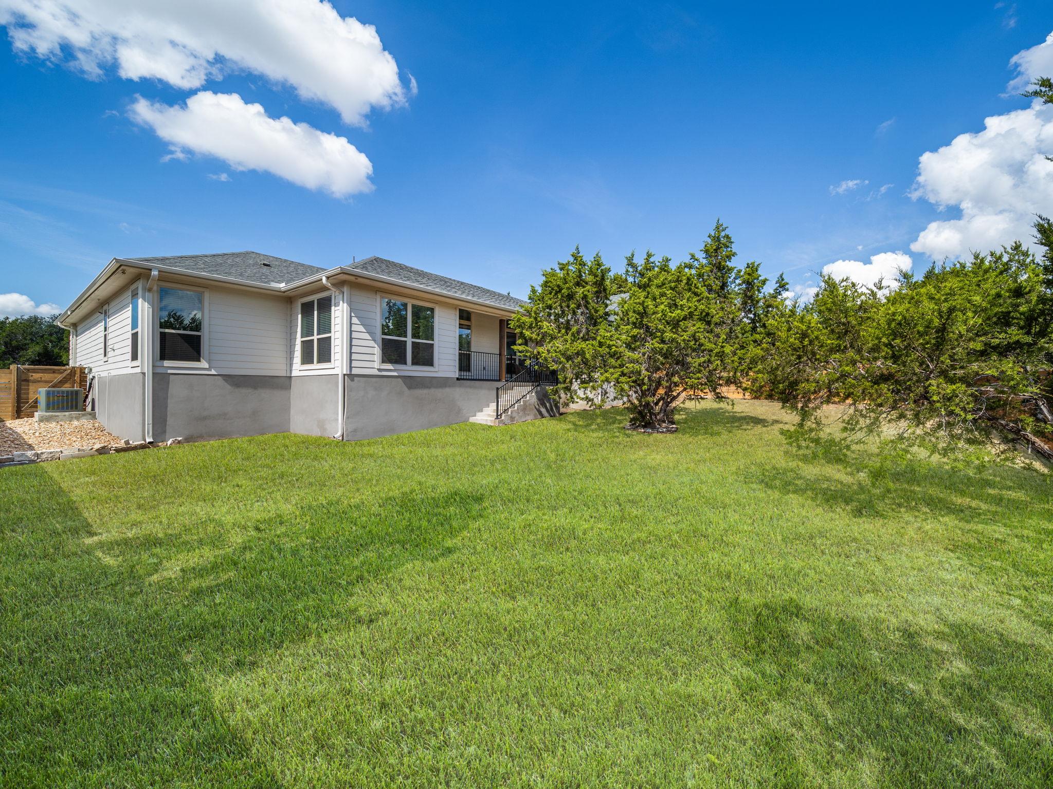 4001 Crockett Ave, Lago Vista, TX 78645