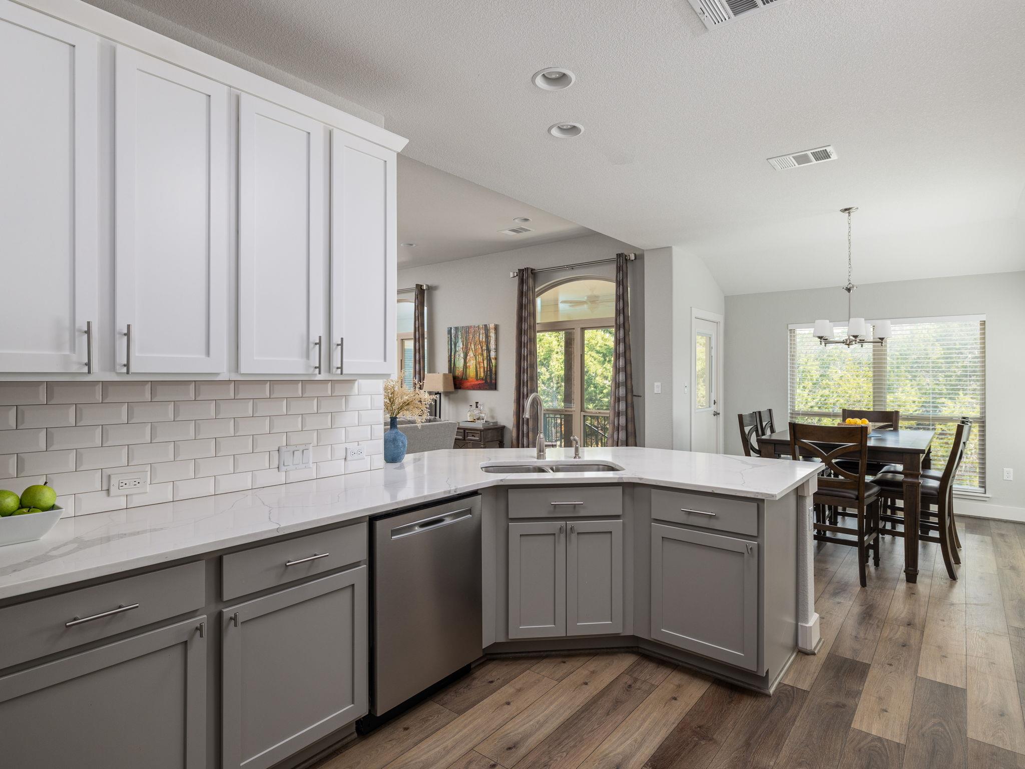 4001 Crockett Ave, Lago Vista, TX 78645