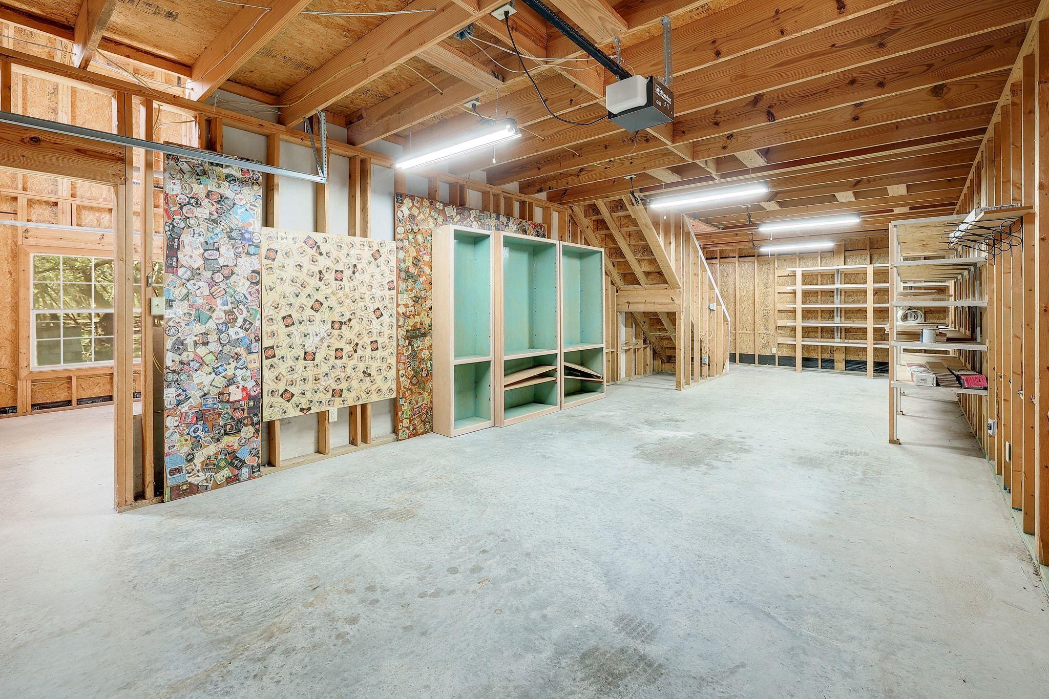 300 Rock House Dr, Liberty Hill, TX 78642