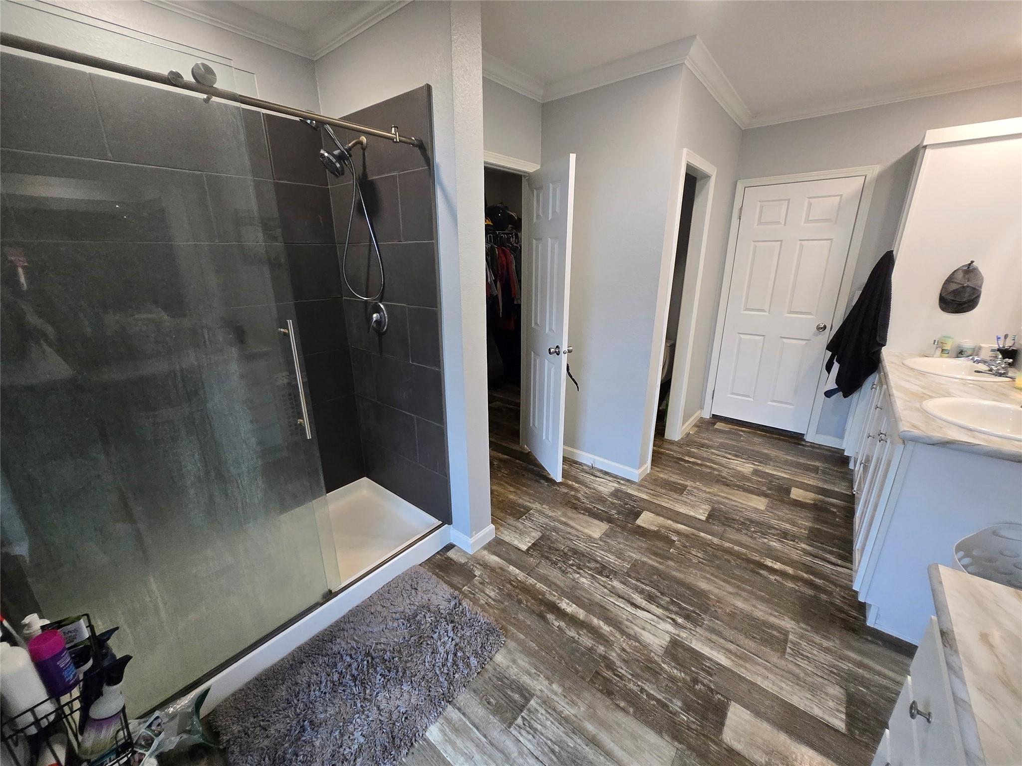 6921 Fm 1624, Lexington, TX 78947