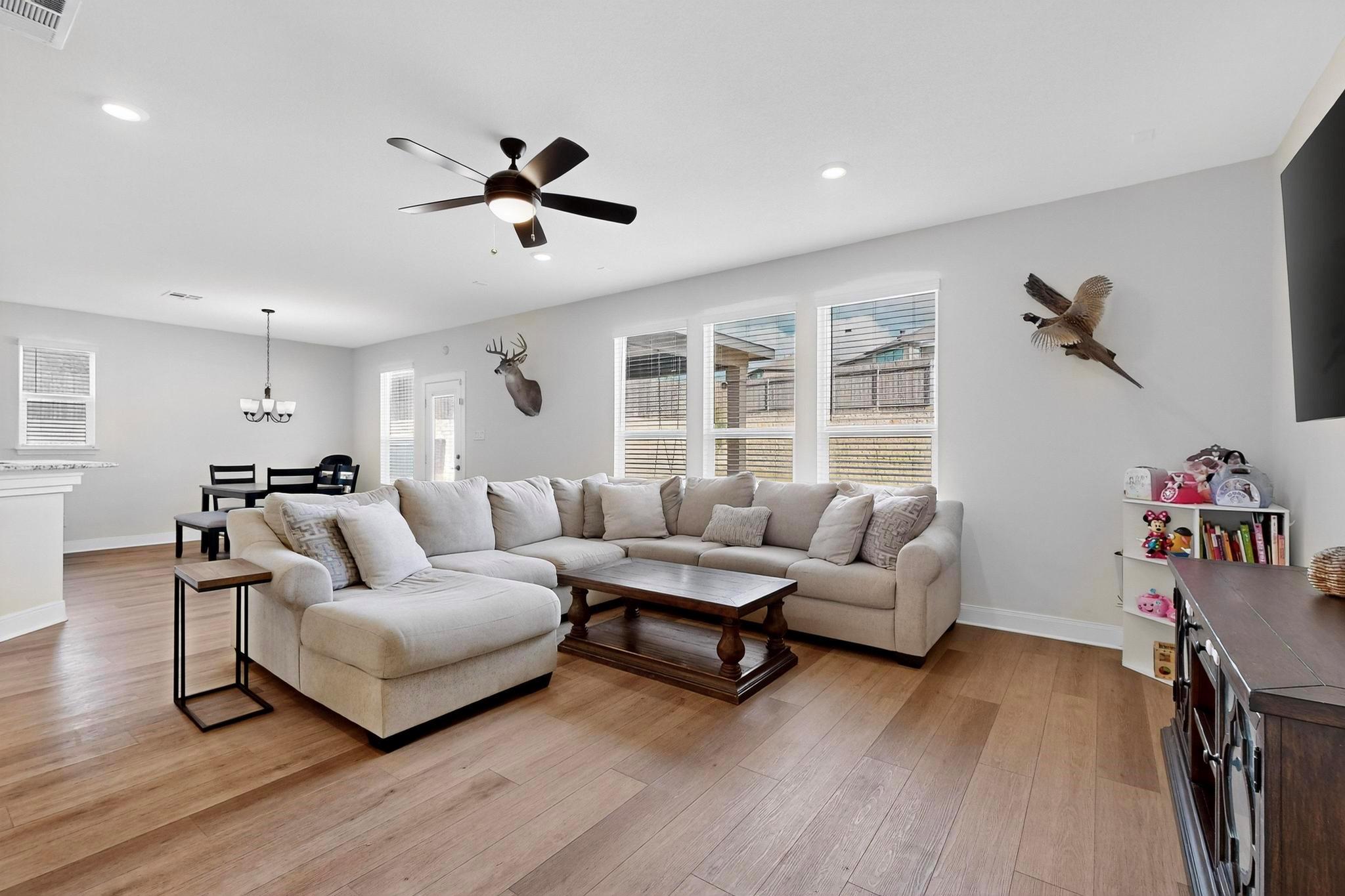 186 Azure Cv, Kyle, TX 78640