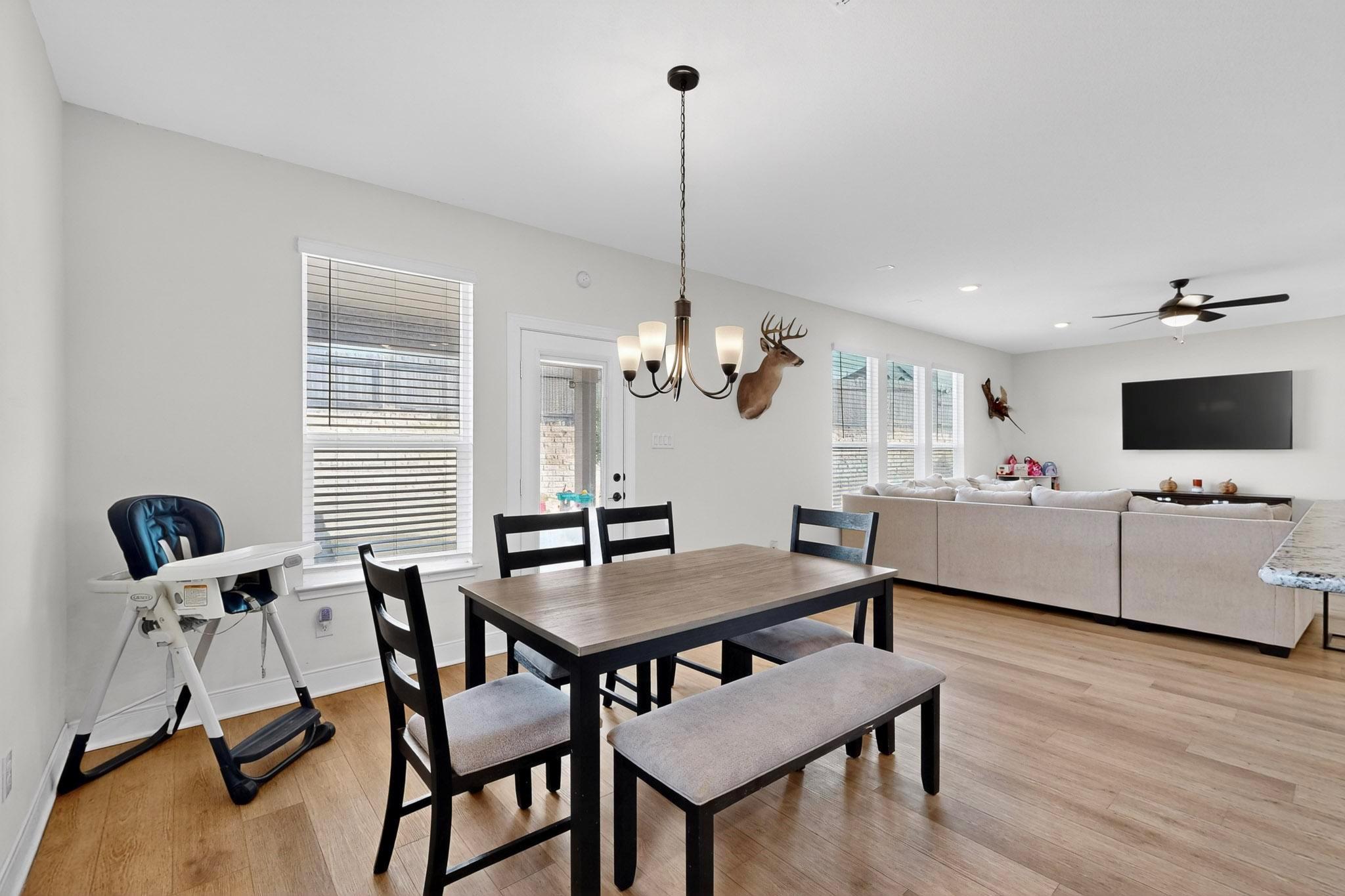 186 Azure Cv, Kyle, TX 78640