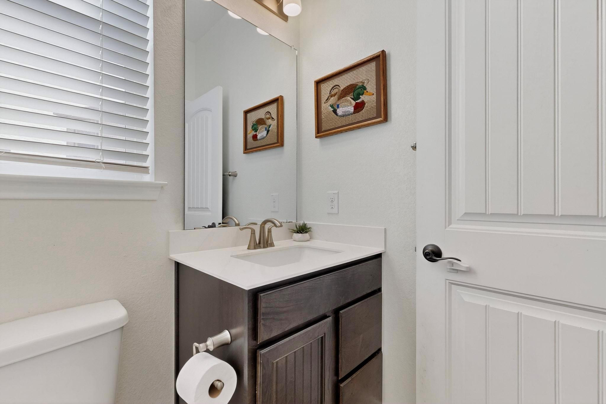 186 Azure Cv, Kyle, TX 78640