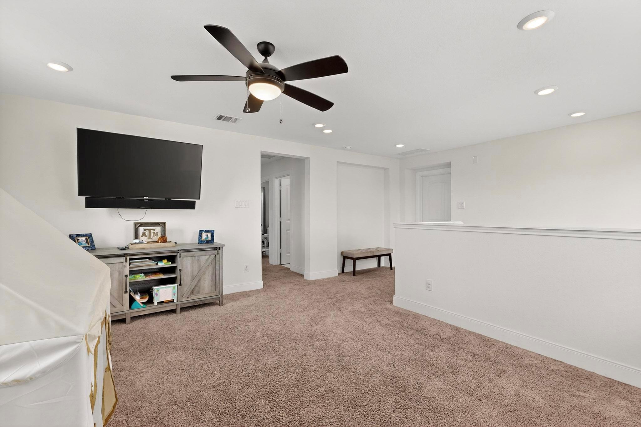 186 Azure Cv, Kyle, TX 78640