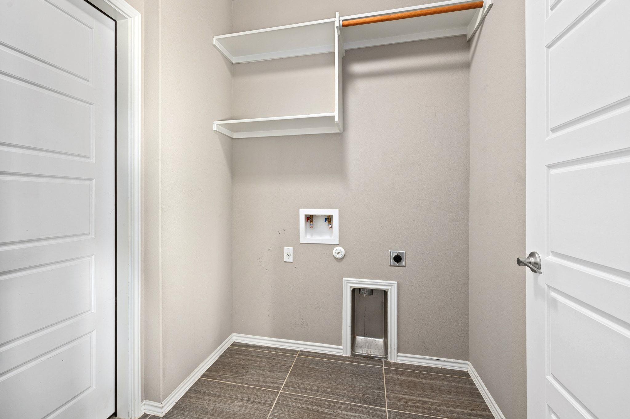 3651 Sandy Brook Dr # 229, Round Rock, TX 78665