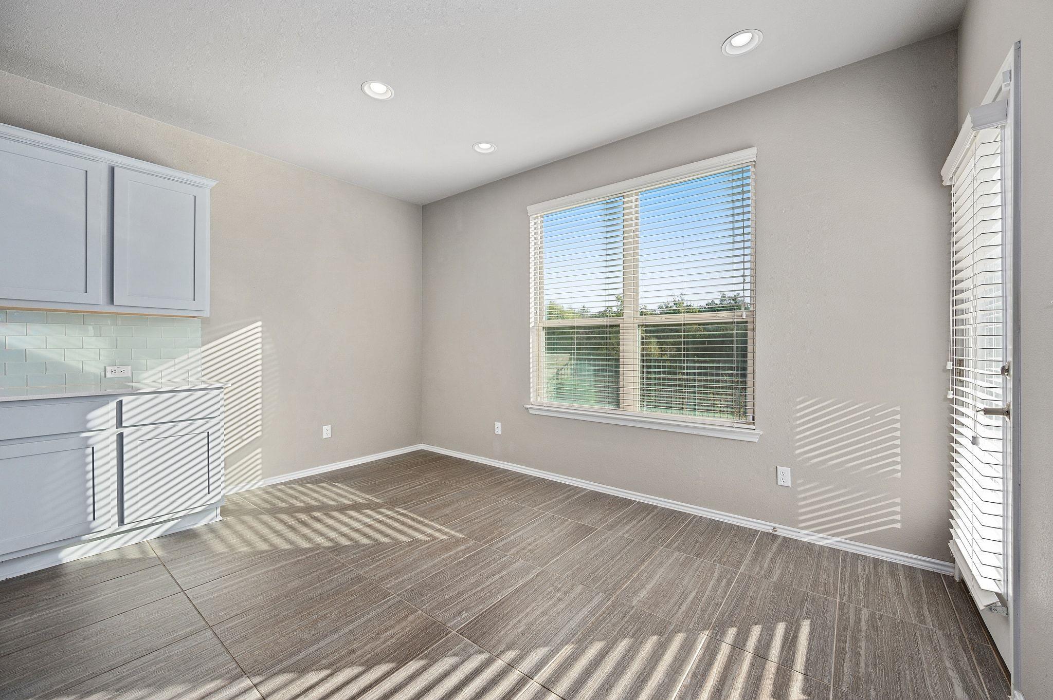 3651 Sandy Brook Dr # 229, Round Rock, TX 78665