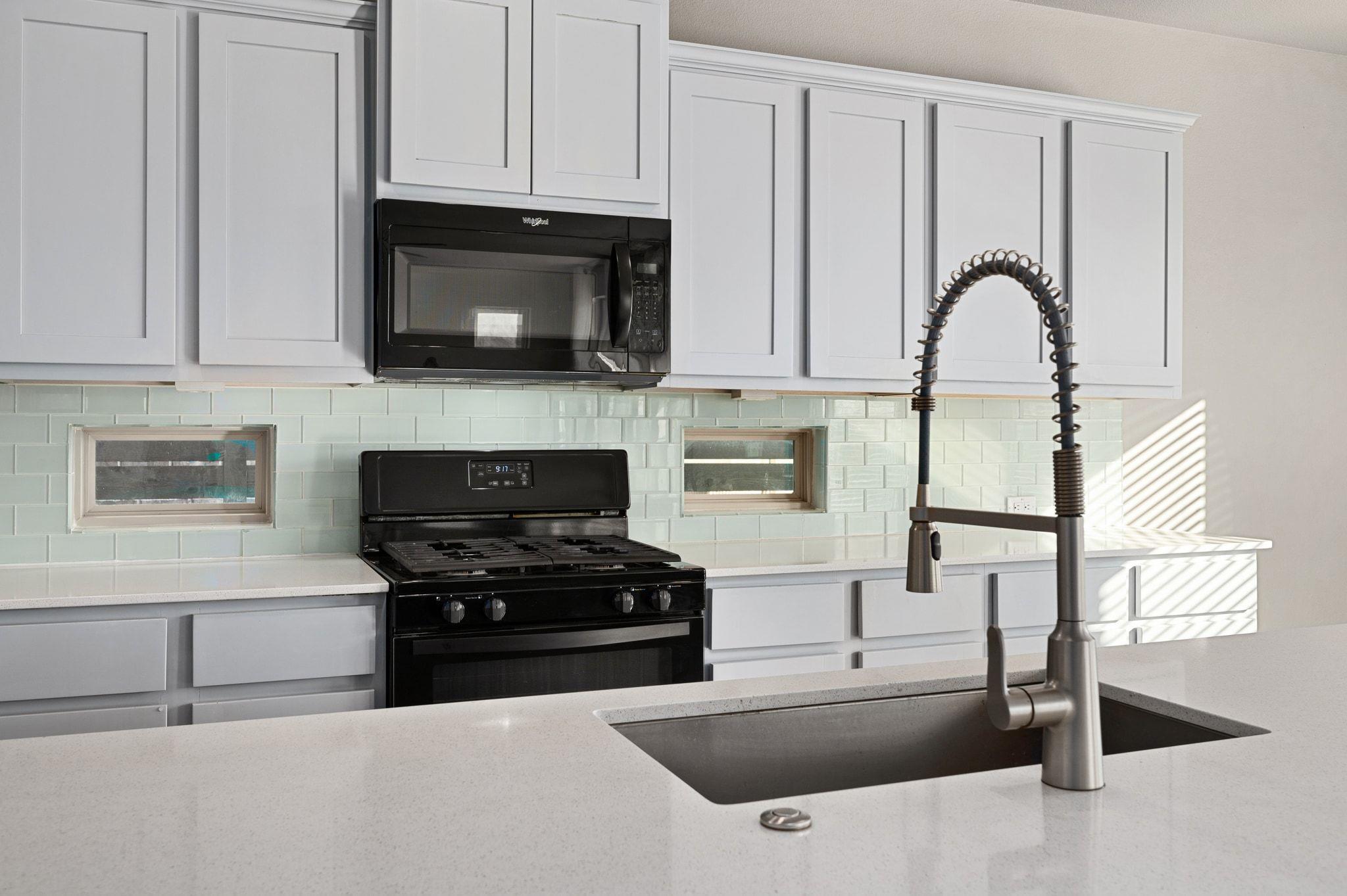 3651 Sandy Brook Dr # 229, Round Rock, TX 78665