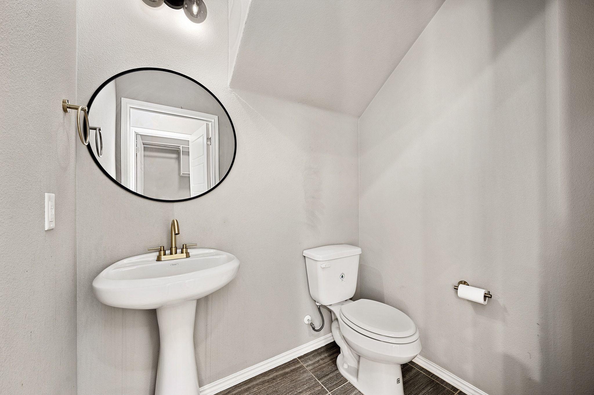 3651 Sandy Brook Dr # 229, Round Rock, TX 78665