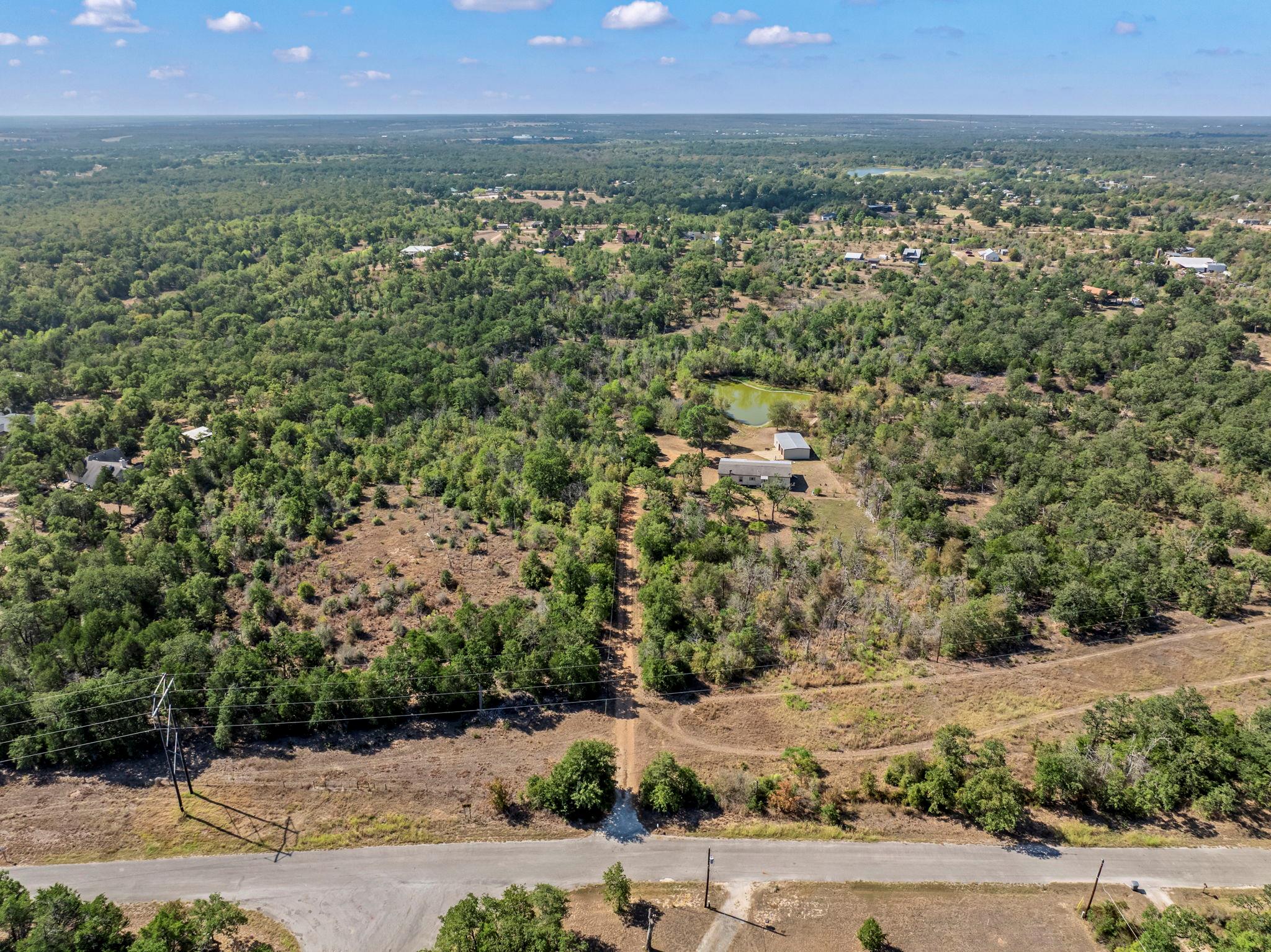 454 Leisure Ln, Cedar Creek, TX 78612