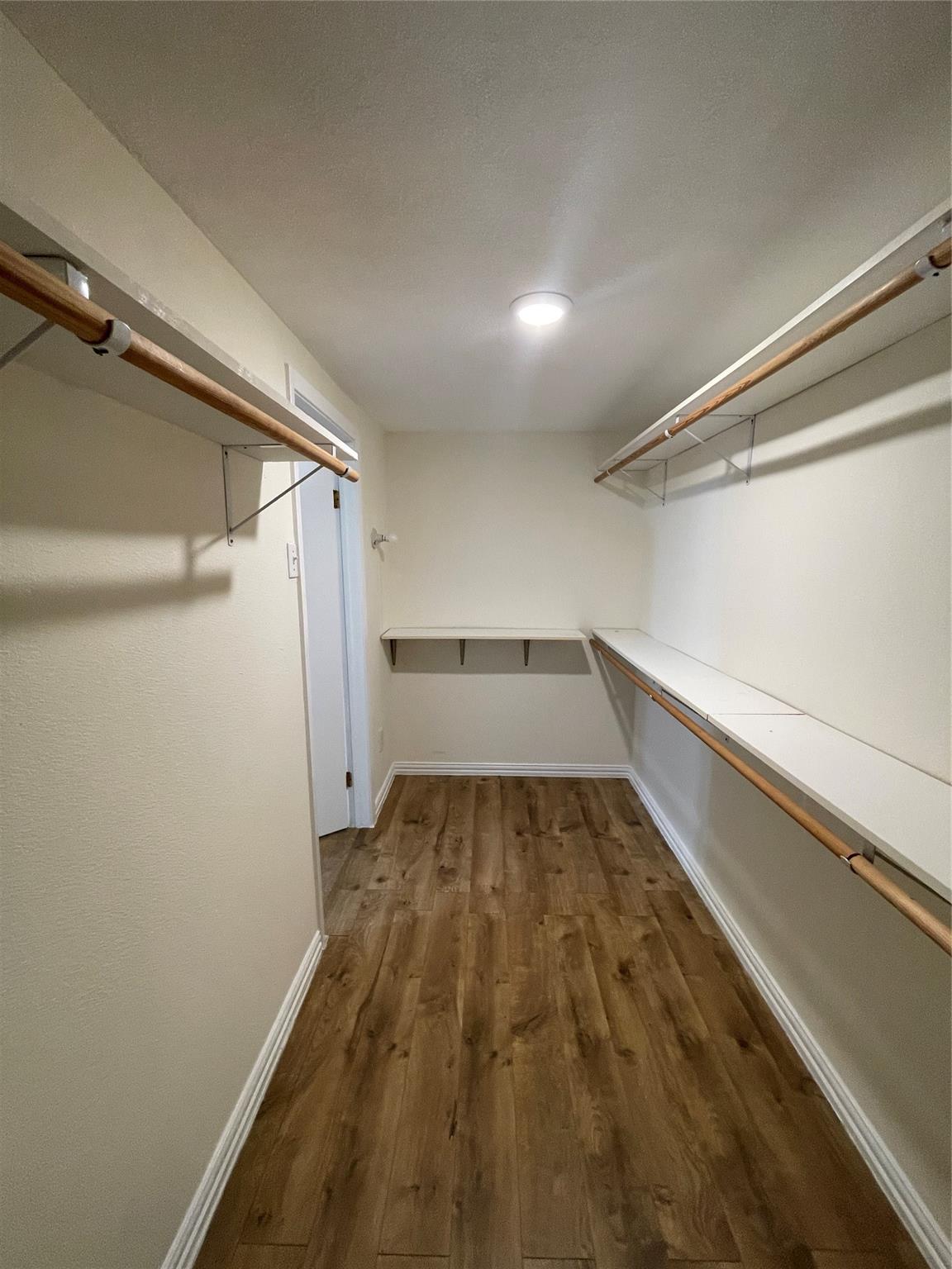 17303 E Darleen Dr, Leander, TX 78641