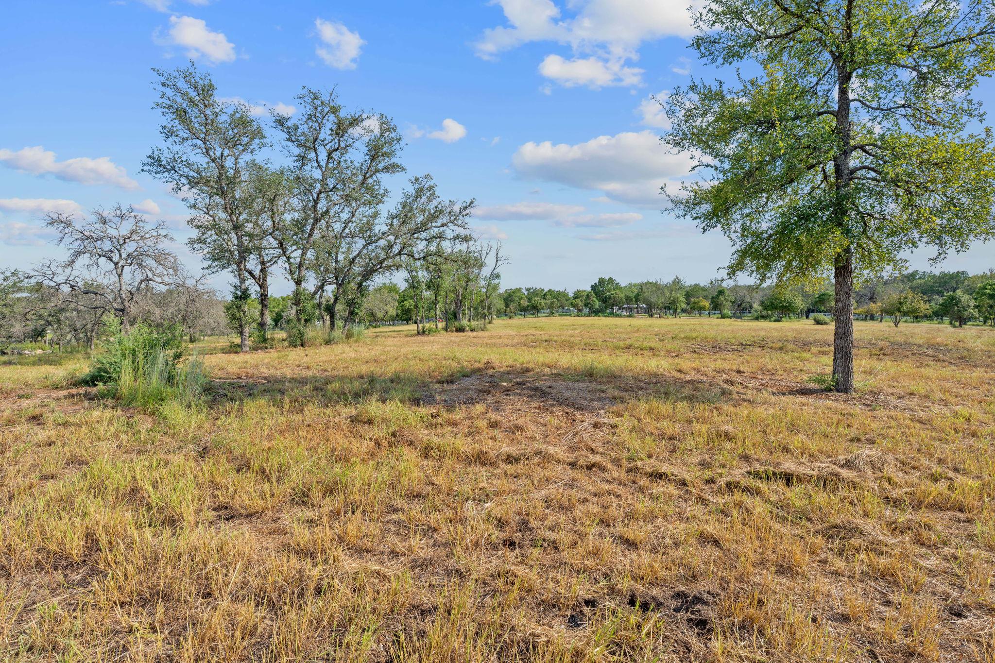 100 & 200 Contrails Way, Spicewood, TX 78669