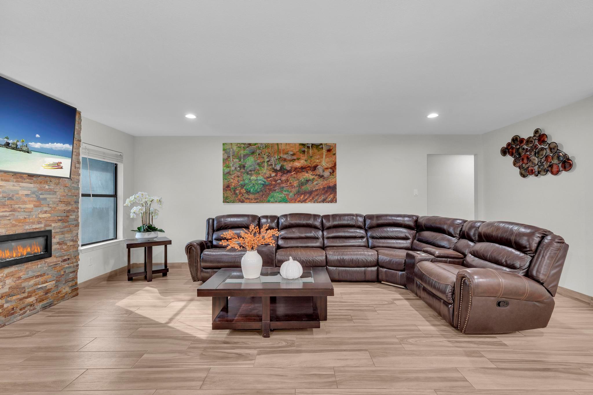 1311 Dove Haven Dr, Pflugerville, TX 78660