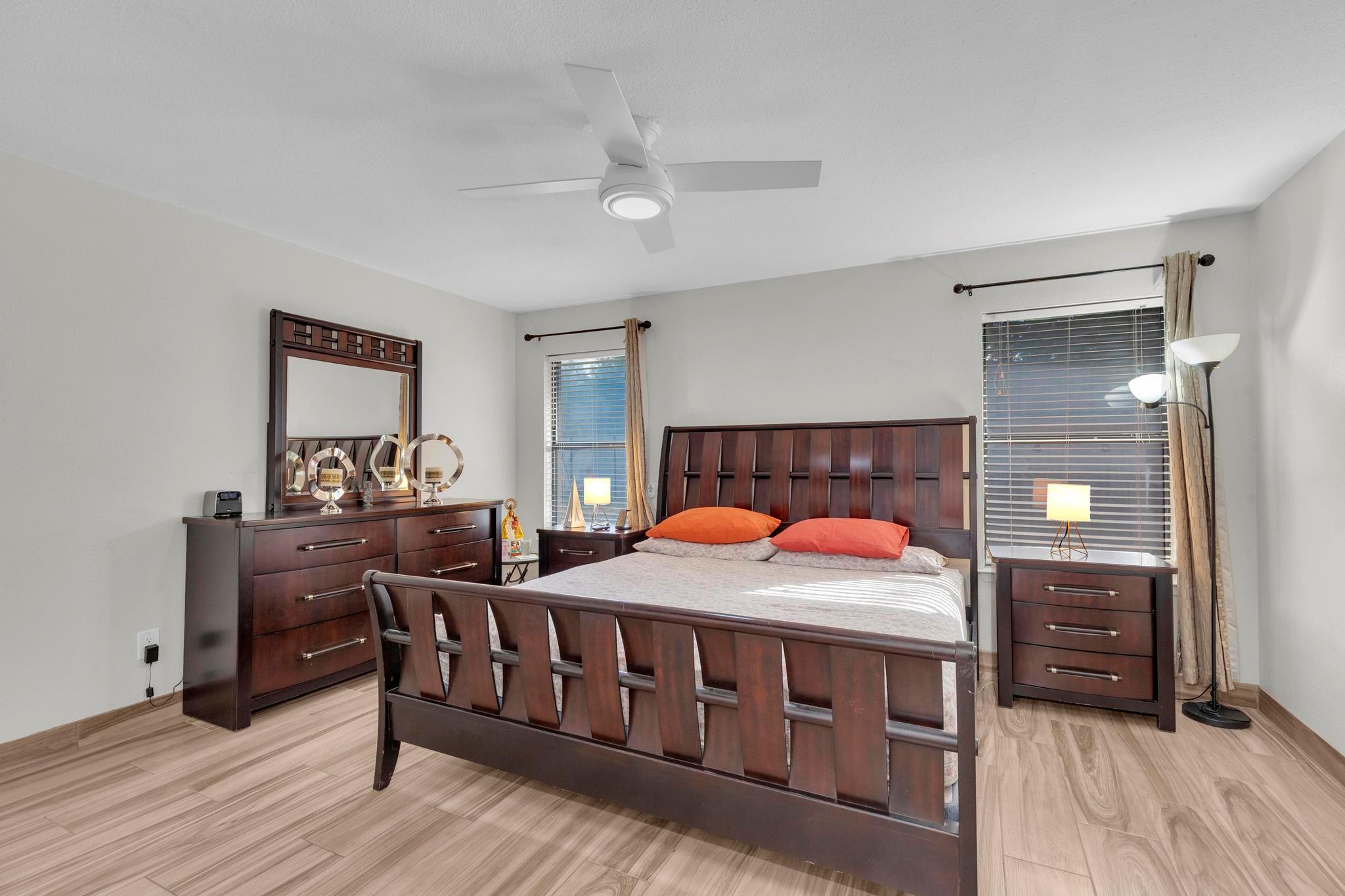 1311 Dove Haven Dr, Pflugerville, TX 78660