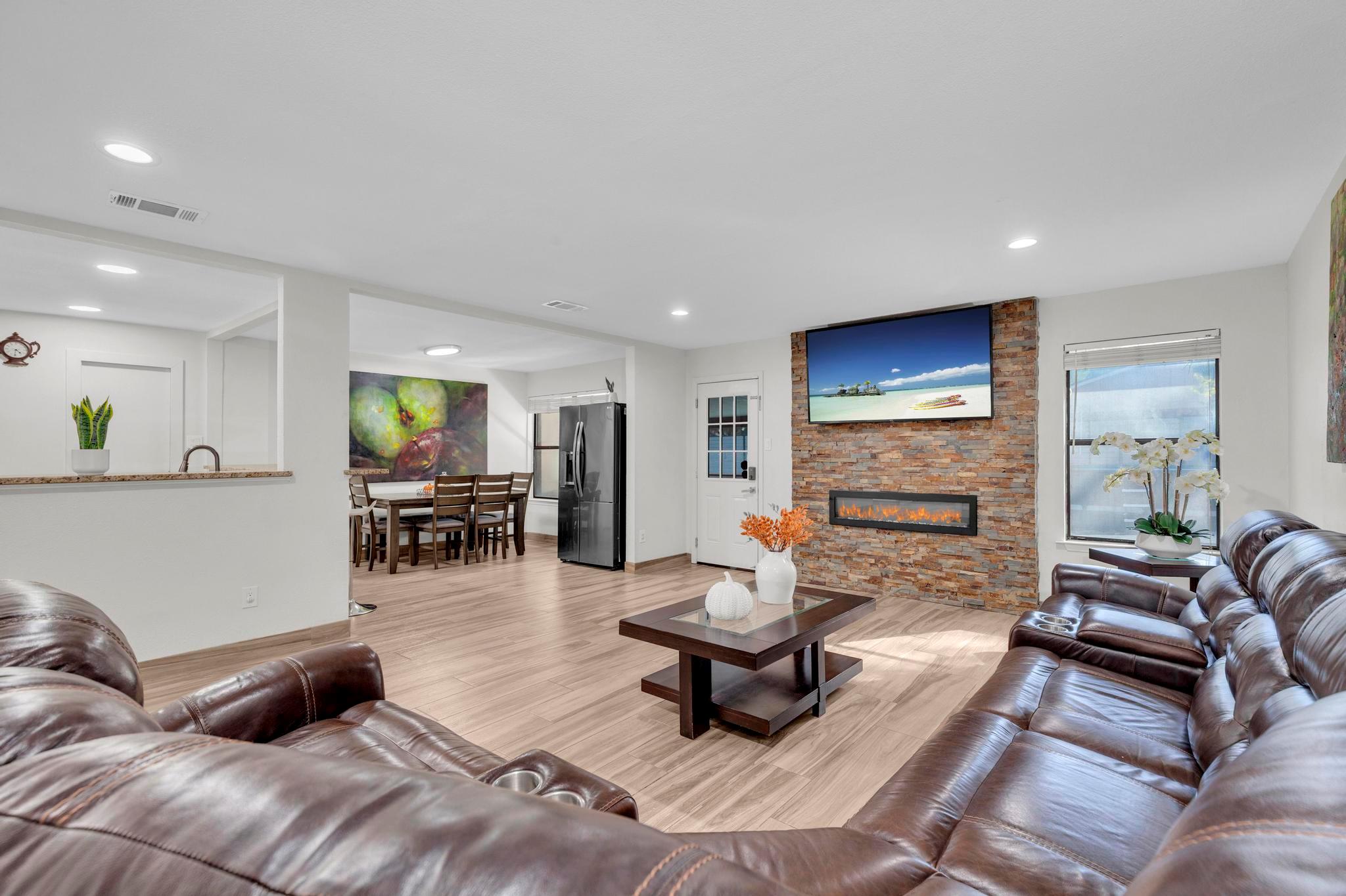 1311 Dove Haven Dr, Pflugerville, TX 78660