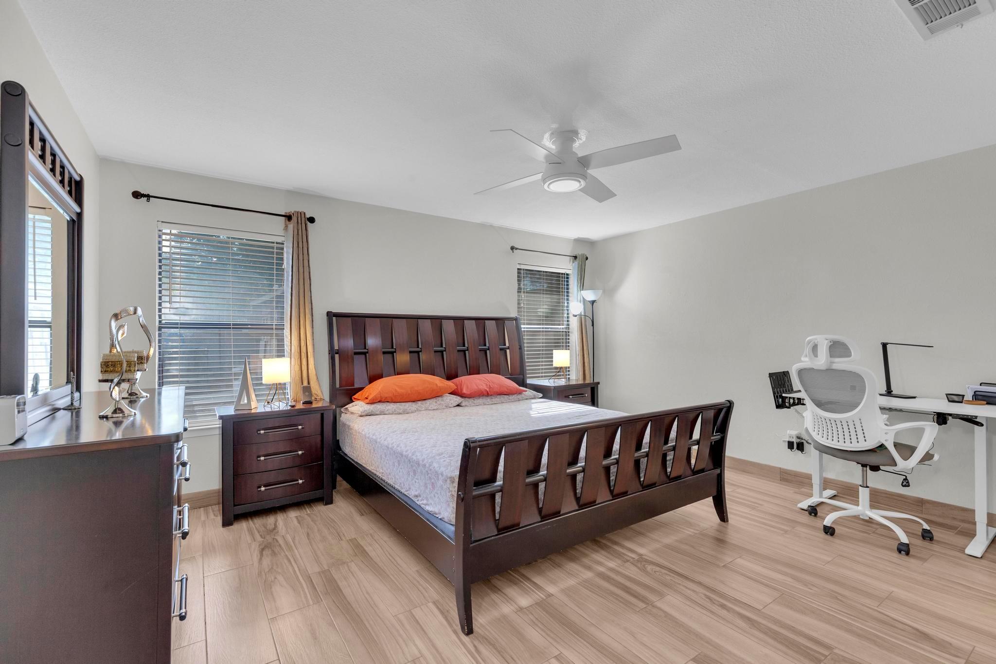 1311 Dove Haven Dr, Pflugerville, TX 78660