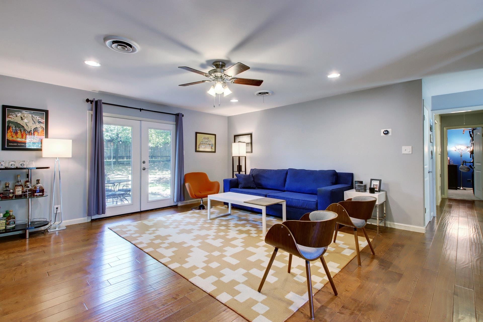 6709 Columbia Dr, Austin, TX 78723