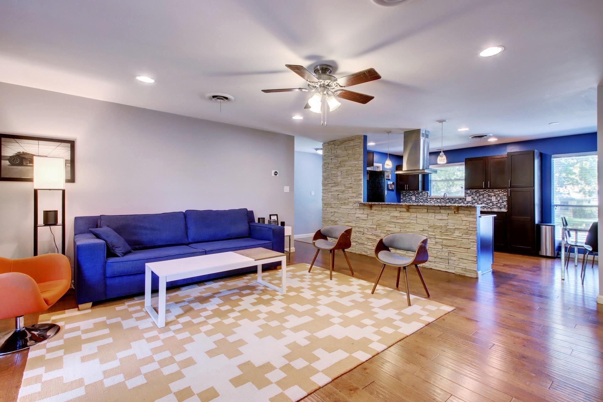 6709 Columbia Dr, Austin, TX 78723