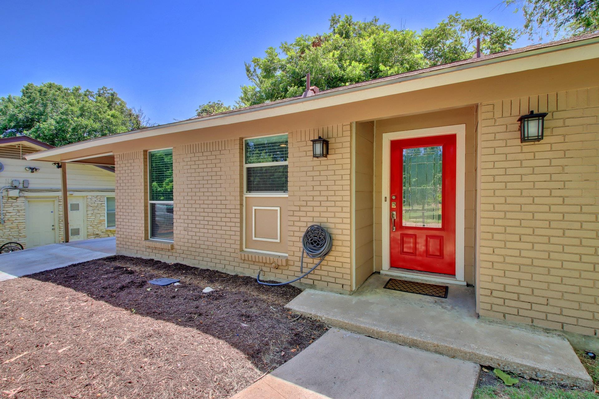 6709 Columbia Dr, Austin, TX 78723