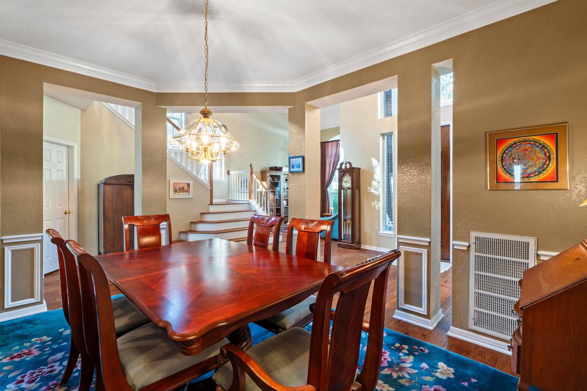 10713 Yorktown Trl, Austin, TX 78726