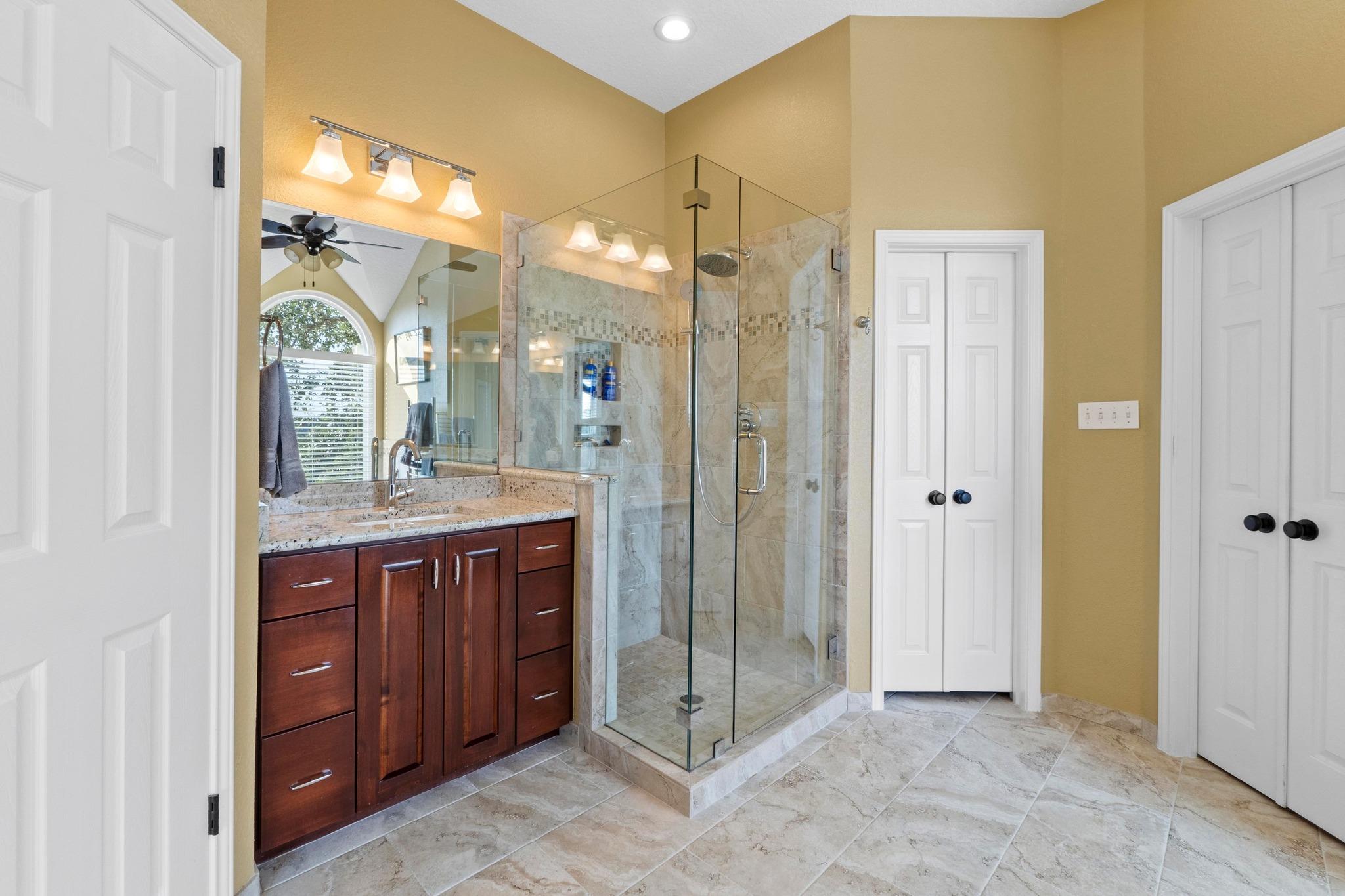 10713 Yorktown Trl, Austin, TX 78726