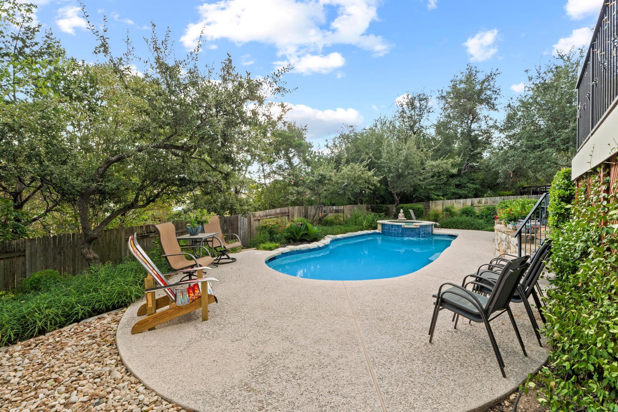 10713 Yorktown Trl, Austin, TX 78726