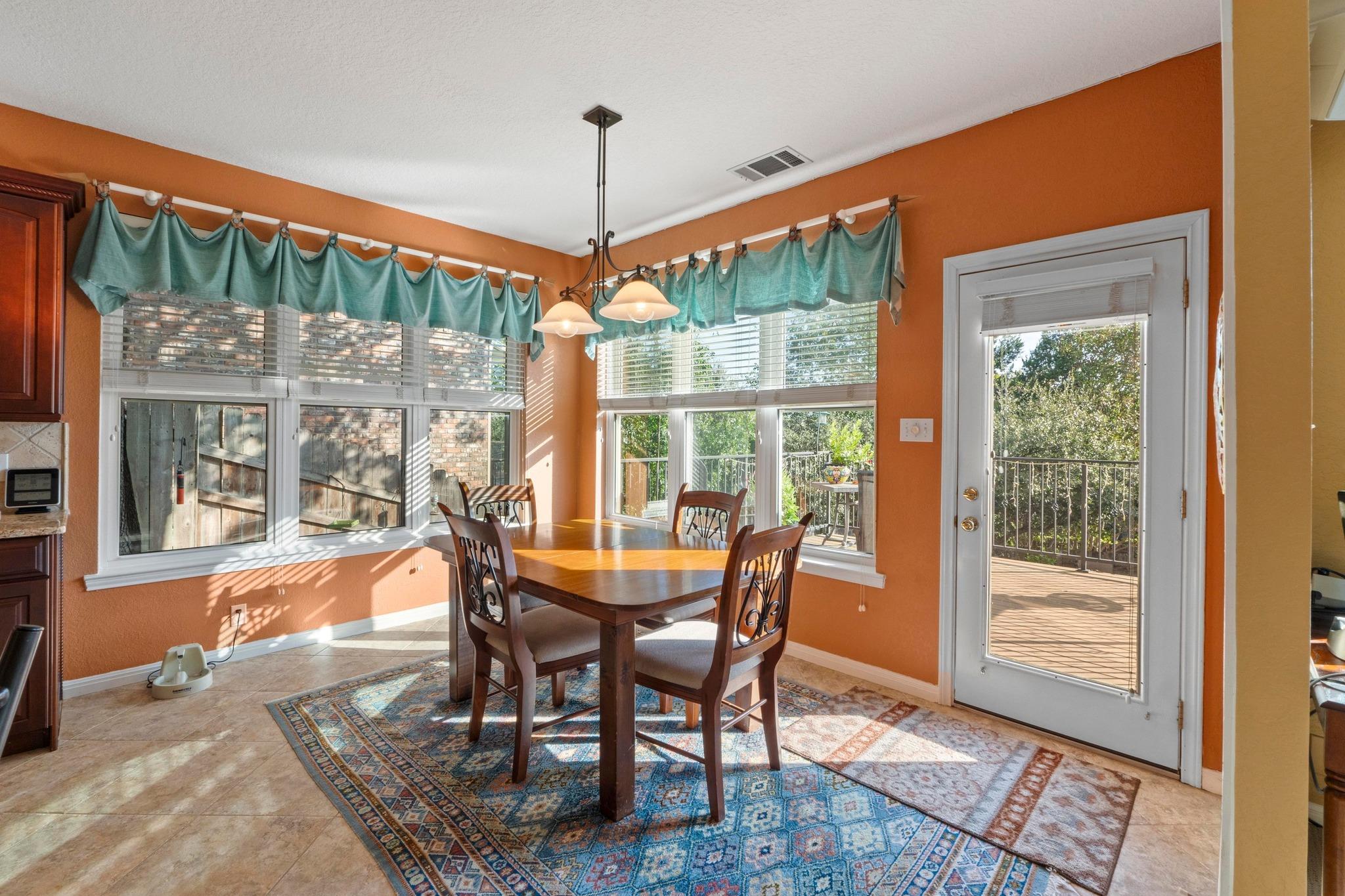 10713 Yorktown Trl, Austin, TX 78726