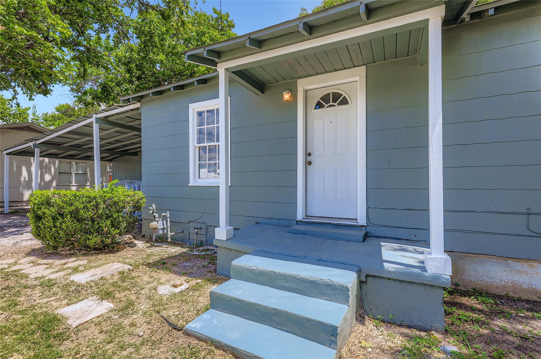 700 W Saint Johns Ave, Austin, TX 78752
