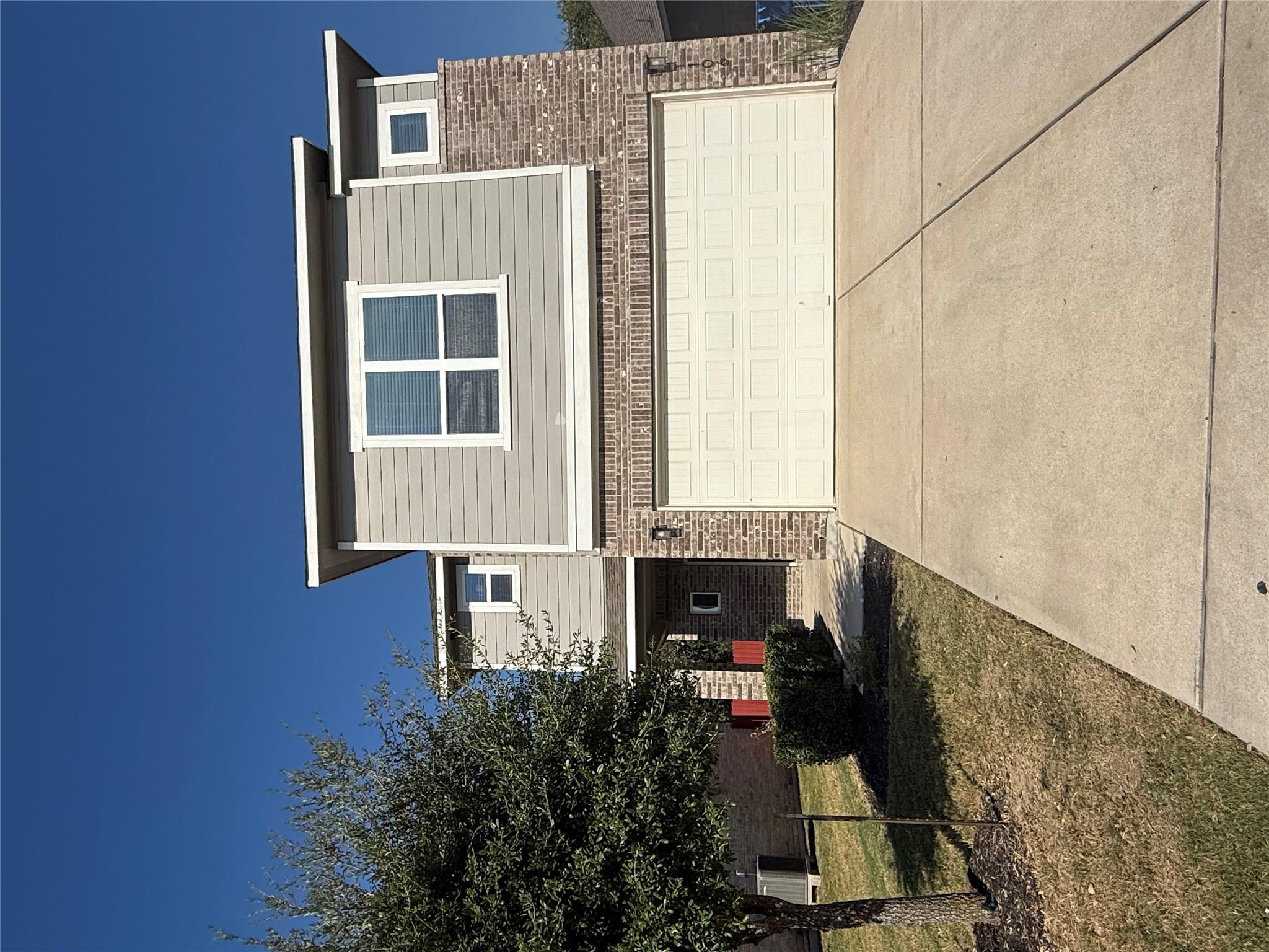1106 Warm Springs Dr, Pflugerville, TX 78660