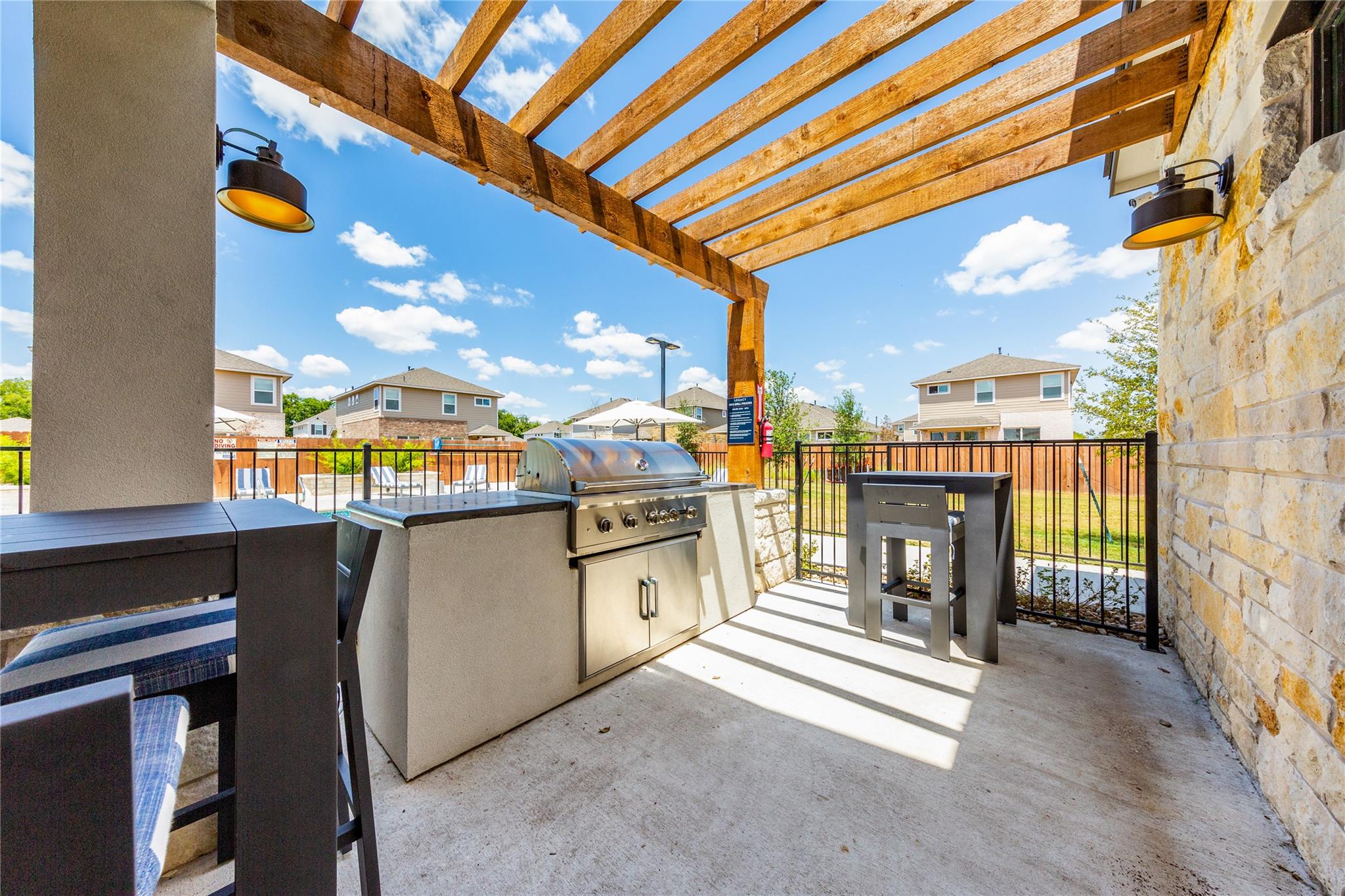 1106 Warm Springs Dr, Pflugerville, TX 78660